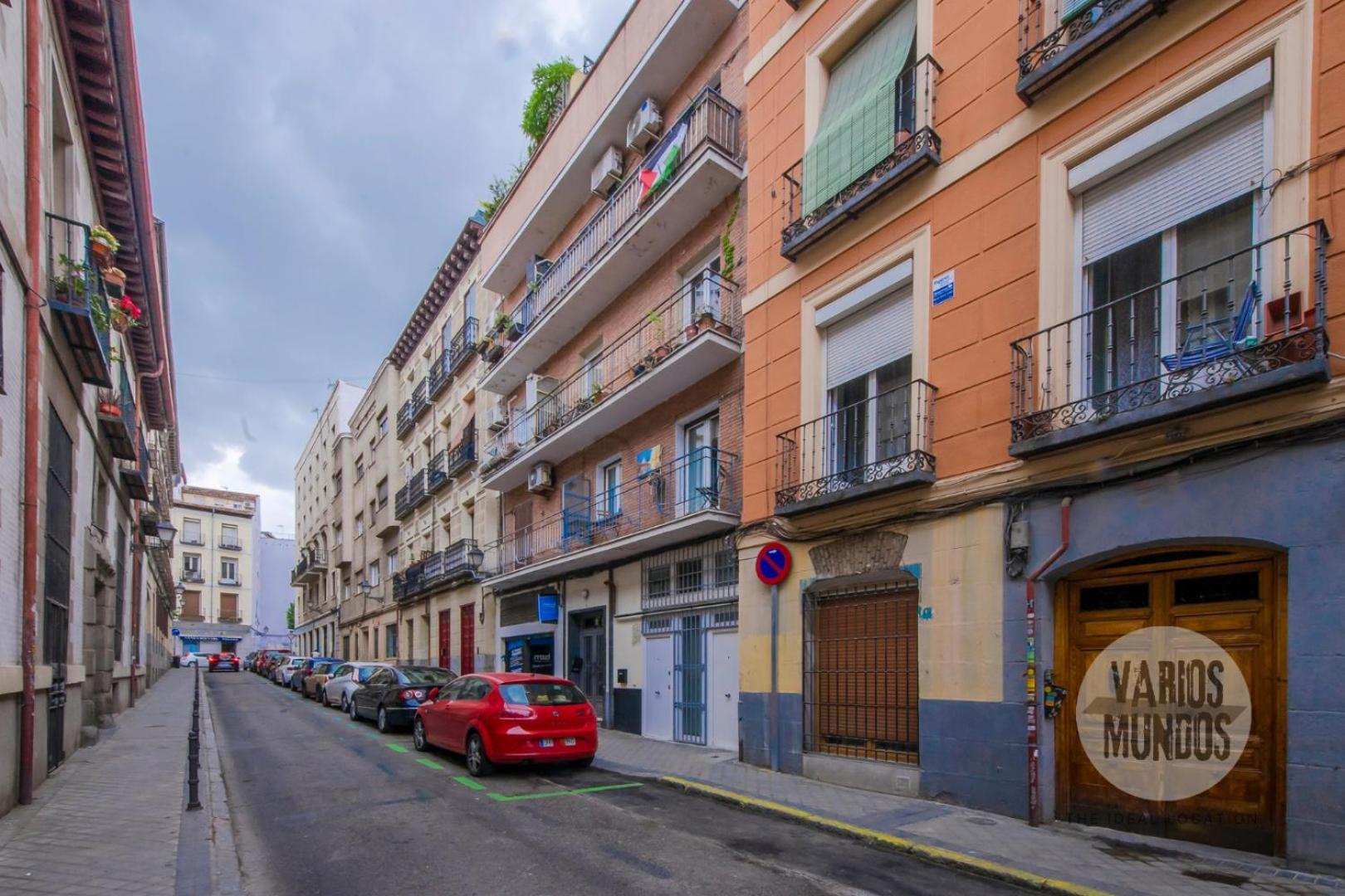 Comodidad Y Estilo Para 9 En Calle De Luciente E2 Madrid Buitenkant foto